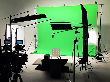 Filmstudio Mietstudio StudioGutenswil Zürich Green Screen